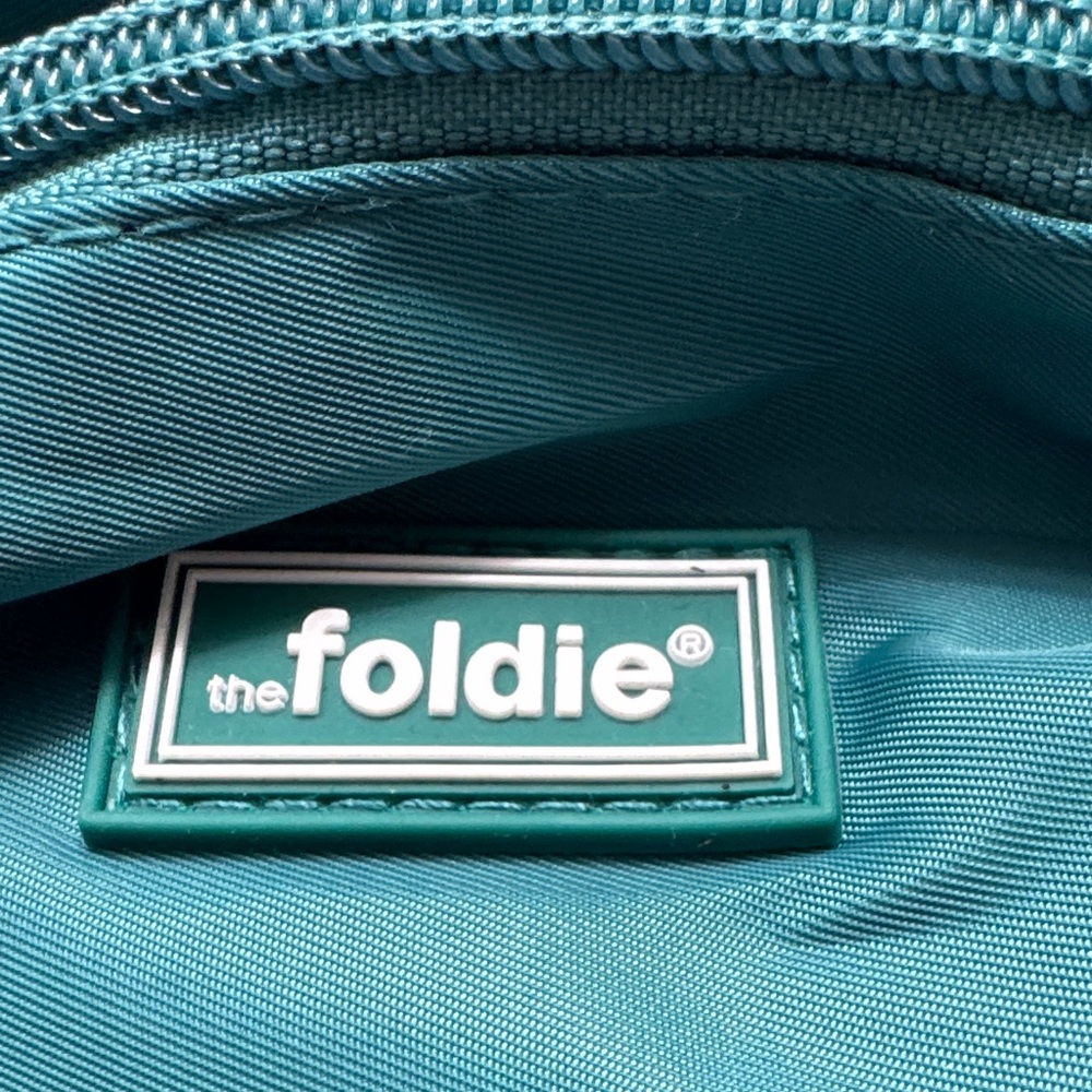 Foldie Teal Crossbody Bag - Picture 2 of 5